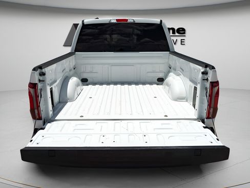 Used 2024 Ford F150 Lariat w/ FX4 Off-Road Package AWD/4WD image 10