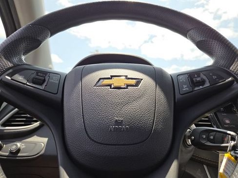 Used 2020 Chevrolet Trax LS w/ Tint and Cruise Package FWD image 22