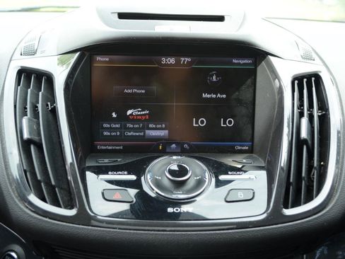 Used 2013 Ford Escape Titanium w/ Parking Technology Pkg AWD/4WD image 25