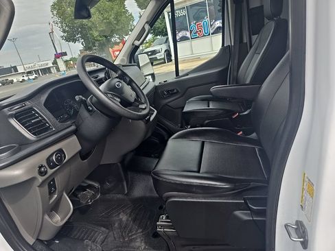 Used 2025 Ford Transit 250 148 High Roof Extended AWD image 12
