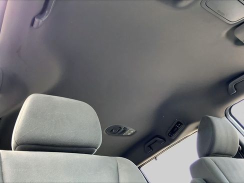 Used 2010 Honda Odyssey EX image 13