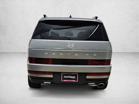 Used 2025 Hyundai Santa Fe Limited AWD/4WD image 8