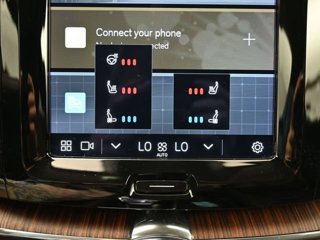 Used 2023 Volvo XC60 B5 Ultimate w/ Climate Package FWD image 22