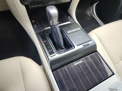 Used 2023 Lexus GX 460 Premium image 19