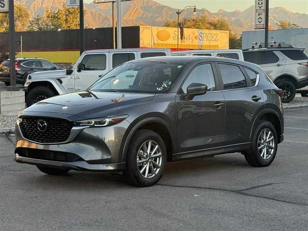 Used 2025 MAZDA CX-5 AWD 2.5 S w/ Preferred Package image 3