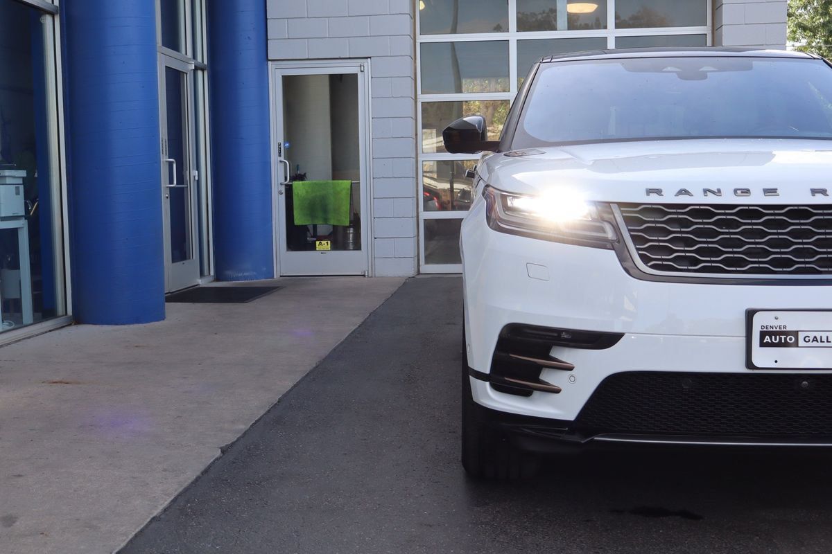 Used 2021 Land Rover Range Rover Velar R-Dynamic S AWD/4WD image 31