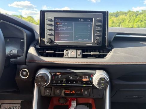 Used 2022 Toyota RAV4 Adventure w/ Convenience Package AWD/4WD image 18