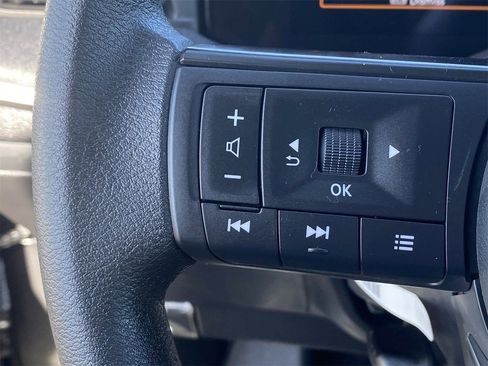 New 2026 Nissan Kicks SV w/ Cold Weather Package FWD image 31