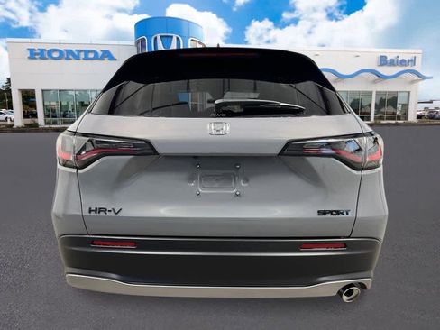 New 2026 Honda HR-V Sport image 4