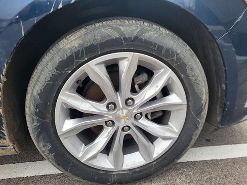 Used 2022 Chevrolet Malibu LT image 14