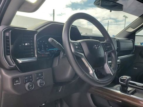 Certified 2023 Chevrolet Silverado 1500 LT Trail Boss w/ Convenience Package II image 17