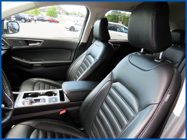 Used 2024 Ford Edge SEL AWD/4WD image 13
