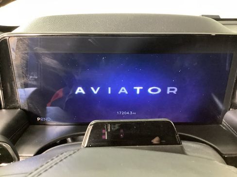 Used 2025 Lincoln Aviator Reserve w/ Illumination Package AWD/4WD image 13