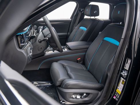 Used 2022 Rolls-Royce Ghost Black Badge image 15