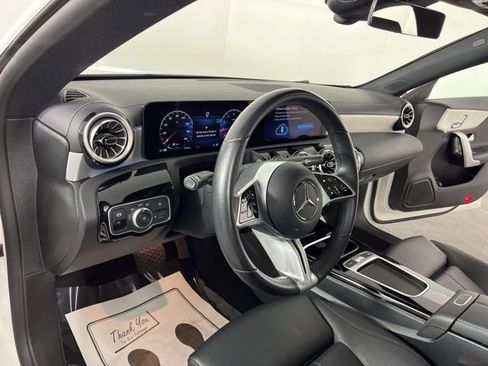 Used 2025 Mercedes-Benz CLA 250 image 20