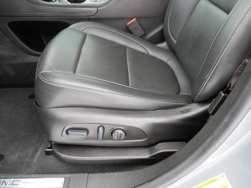 Certified 2023 GMC Acadia SLT w/ Elevation Edition image 20