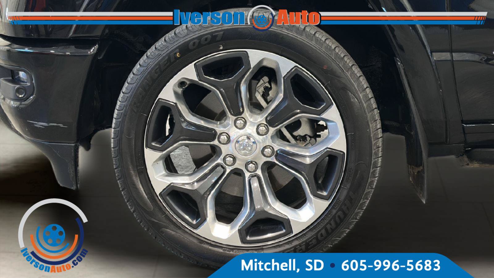 Used 2024 RAM 1500 Limited AWD/4WD image 9