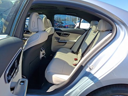 Certified 2026 Mercedes-Benz C 300 4MATIC Sedan image 10