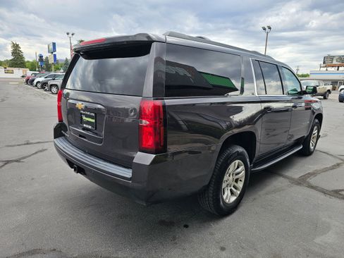 Used 2016 Chevrolet Suburban LT AWD/4WD image 6