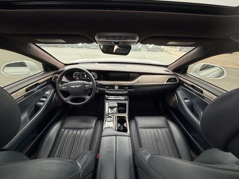 Used 2021 Genesis G90 3.3T Premium RWD image 28
