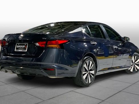 Used 2022 Nissan Altima 2.5 SV image 13