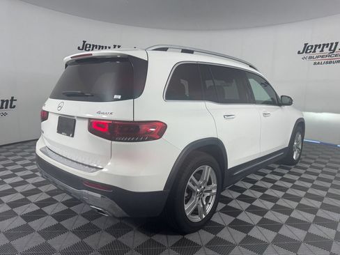 Used 2021 Mercedes-Benz GLB 250 4MATIC image 7