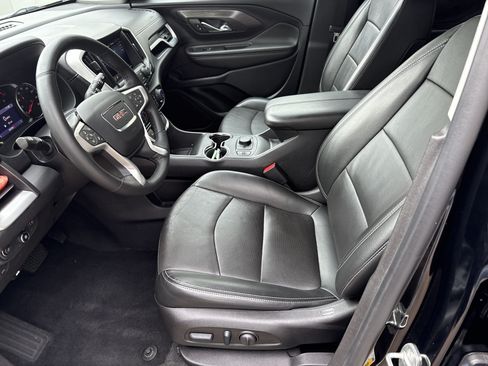 Used 2023 GMC Terrain SLT AWD/4WD image 9