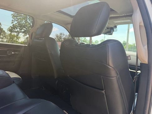 Used 2018 RAM 1500 Laramie w/ Convenience Group AWD/4WD image 48