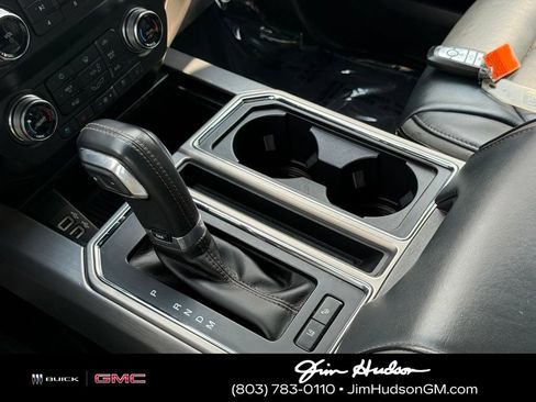 Used 2020 Ford F150 Platinum w/ Equipment Group 701A Luxury AWD/4WD image 32