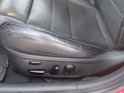 Used 2018 Kia Stinger GT2 image 23