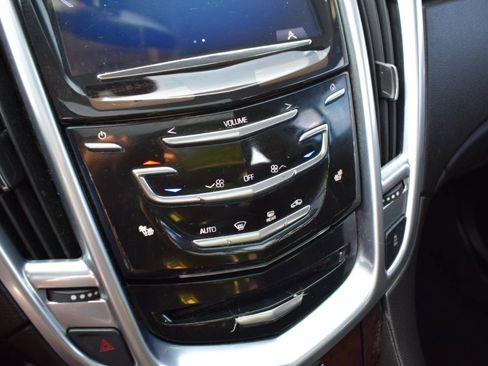 Used 2014 Cadillac SRX Luxury AWD/4WD image 24