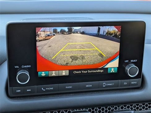 Used 2025 Honda HR-V Sport image 17