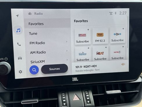 Used 2024 Toyota RAV4 Limited image 12