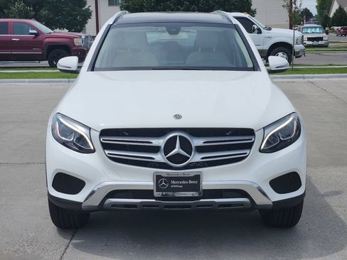 Used 2018 Mercedes-Benz GLC 300 4MATIC image 36