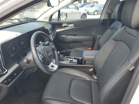 Certified 2023 Kia Sportage EX image 15