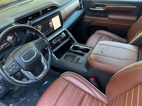 Used 2024 GMC Sierra 3500 Denali Ultimate image 11