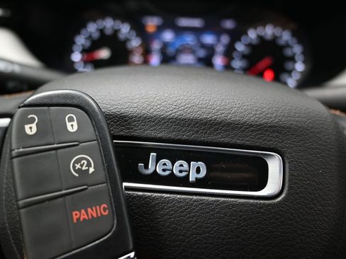 Used 2022 Jeep Compass Limited AWD/4WD image 50