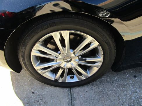 Used 2010 Hyundai Genesis 4.6 image 15