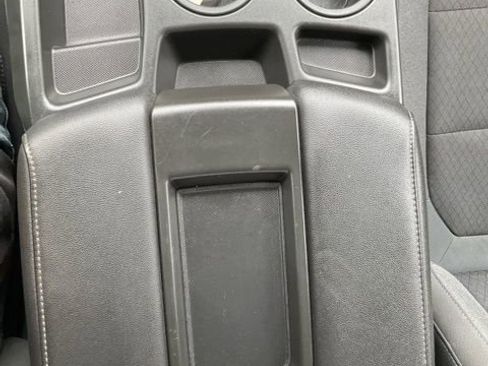 Used 2021 Chevrolet Silverado 1500 LT image 21