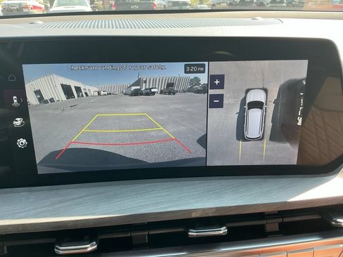 Used 2025 Kia Telluride SX Prestige X-Pro AWD/4WD image 19