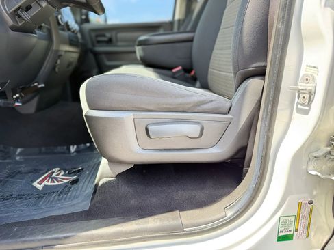 Used 2011 RAM 1500 ST w/ SXT Appearance Group AWD/4WD image 13