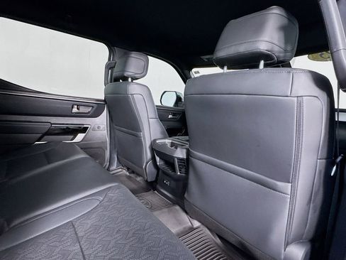 Used 2025 Toyota Tundra Limited image 27
