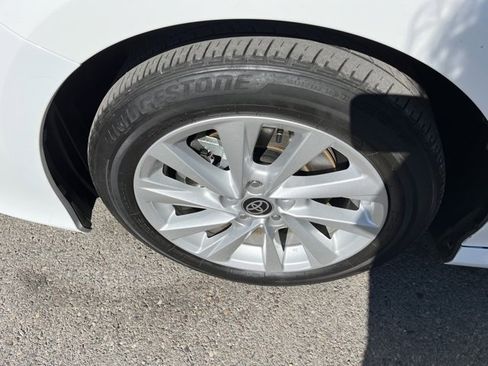 Used 2024 Toyota Camry LE image 19