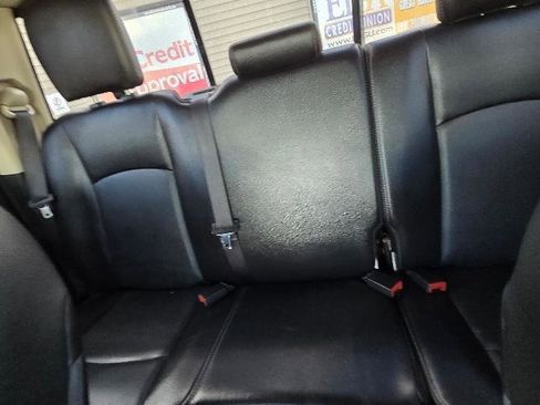 Used 2017 RAM 1500 Laramie AWD/4WD image 27