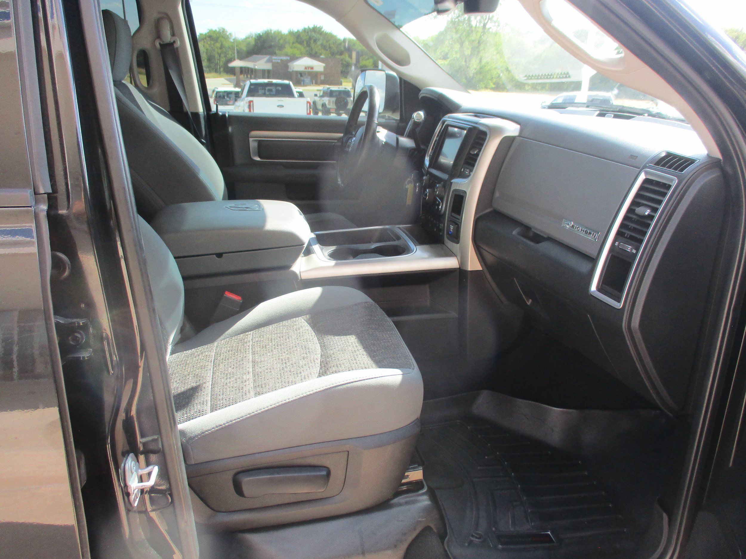Used 2017 RAM 2500 Big Horn AWD/4WD image 10