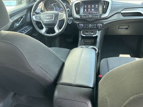 Used 2022 GMC Terrain SLE w/ Driver Convenience Package FWD image 36