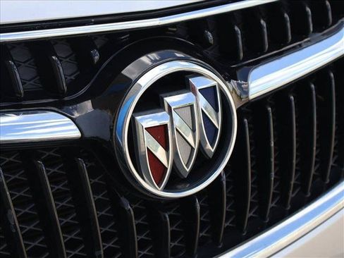 Used 2019 Buick Encore Preferred FWD image 28