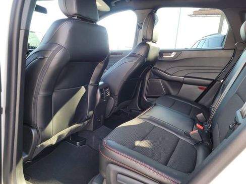 New 2026 Ford Escape ST-Line Select w/ Equipment Group 401A image 32