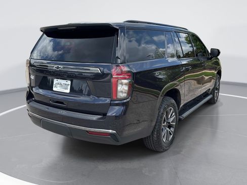 Used 2022 Chevrolet Suburban Z71 AWD/4WD image 8