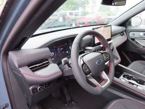 New 2026 Ford Explorer ST w/ Sun And Sound Package AWD/4WD image 8